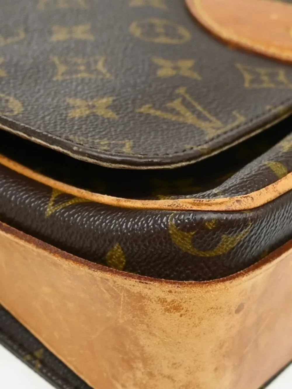 LOUIS VUITTON CARTOUCHIERE GM SHOULDER BAG MONOGRAM